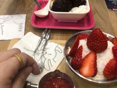 芒果椰汁黑糯米甜甜-满记甜品(金唐购物中心店)