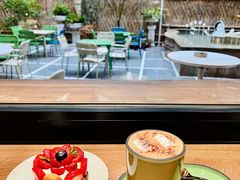 -潮一不贰·法式甜品·生日蛋糕·西式简餐(外滩店)