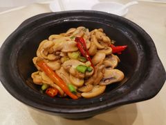 -伊和园清真餐饮