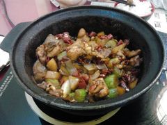 -重庆鸡公煲(三八山珍美食城店中店)