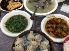-唔呶喔哩酒家(生产街店)