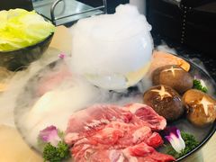 -大浪烤肉网红菜餐厅