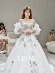 -Renee芮亦婚纱(原丽莎)