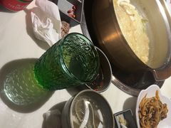 -喃喃椰·糟粕醋椰子鸡火锅(七堡花园店)