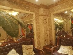 -金紫荆松骨休闲水会