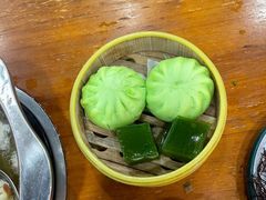-老何家后安粉·糟粕醋海鲜火锅(三亚湾椰梦长廊店)