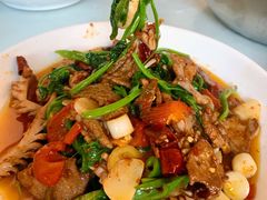 -荥清饭店