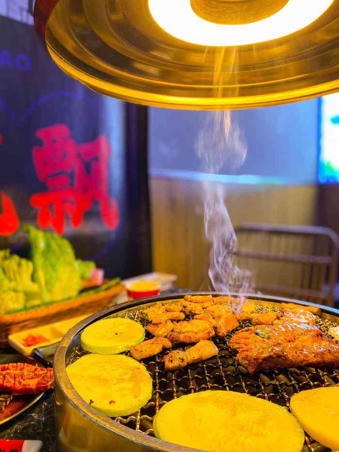 柳飘飘亚洲烤肉集合店(彩泉店)-"首先,必须肯定的是,服务超棒,态度