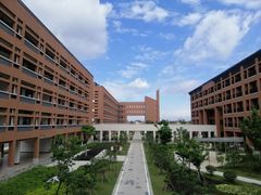 -浙江省杭州高级中学(钱江校区)