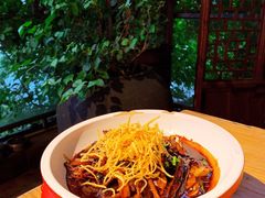 响油鳝糊-吴越荣记苏州菜·松鼠桂鱼100%活鱼现做(斜塘老街店)