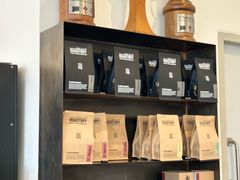 -Roast8ry Coffee Lab