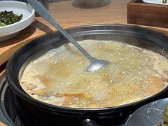 -一朵菌·野生菌探索家火锅(南亚店)