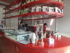 -UNI UNI(环亚凯瑟琳店)