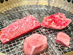 -铭牛烧肉·和牛海鲜自助(高新月牙湖店)