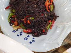 -壹阁胡羊焖饼(特色小吃街店)