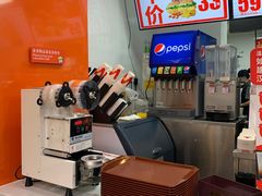 -华莱士·全鸡汉堡(北戴河店)