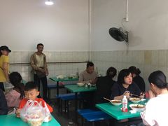 大堂-甘记肥肠粉(马鞍北路店)