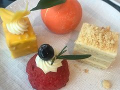 -云端西餐厅(南宁龙光那莲豪华精选酒店)