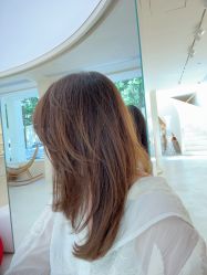 -SALON DE VANHADA