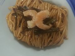 开洋葱油拌面-屋里厢上海菜馆