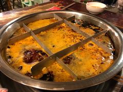 -邓莽子老火锅(中兴路总店)