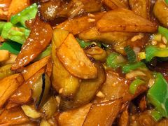 地三鲜-华竹饭店(中央大街店)