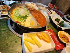 -老灶堂文创火锅(文艺路店)