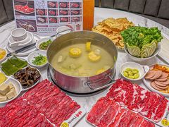 -焯牛潮汕牛肉火锅(云峰街创始店)