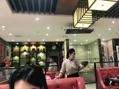 -金迈圆烤肉餐厅(维多利店)