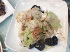 -六和聚传统烤鸭.天津菜(和平店)