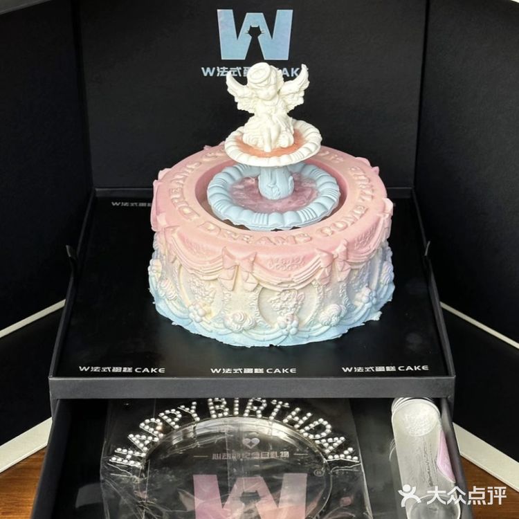 分享全世界最漂亮的生日蛋糕🎂W法式CAKE