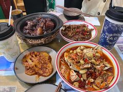 -堂瓦里·33年传统赣菜(第一街区店)