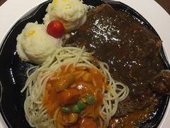 -豪客来牛排(空港华联店)