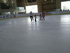 -冠军冰场(环球中心店)