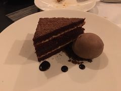 -WOLFGANG PUCK KITCHEN & BAR(迪士尼小镇店)
