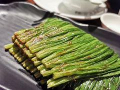 -蚝美人·生蚝海鲜烧烤(茶花园店)