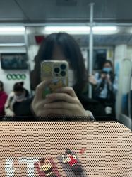 -镁连社·美联社