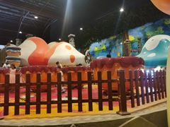 -蓝精灵乐园·世茂精灵之城主题乐园