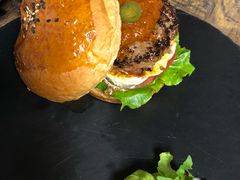 -HIGH FIVE哈福手工汉堡(桂林路店)