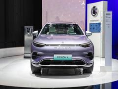 -上海星瀚奔驰4S店(红柳路店)