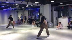 -唯舞空间