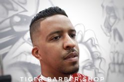 点击看大图 -TIGERBARBERSHOP 老虎男士理发店