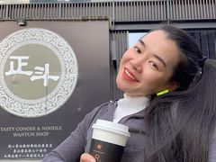 -星巴克臻选(成都太古里店)