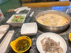 -一席地·本地鸡窝·杭帮鸡火锅(萧山银隆百货店)