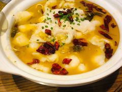 酸菜鱼-海陆空(万松园店)