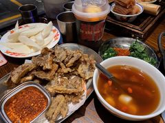 -萍姐火锅·公路夜市(武汉首店)