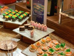 -广州希尔顿逸林酒店-OPEN開·全日制餐厅·海鲜·小火锅·自助餐(东风路店)