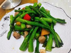 菜心炒均安鲮鱼丸-顺德渔村·岭南一号