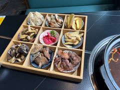 -野菌皇海景野生菌火锅(滨海大道店)