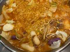 牛肉.芝士年糕火锅-八福力韩国休闲餐厅(泉舜店)
